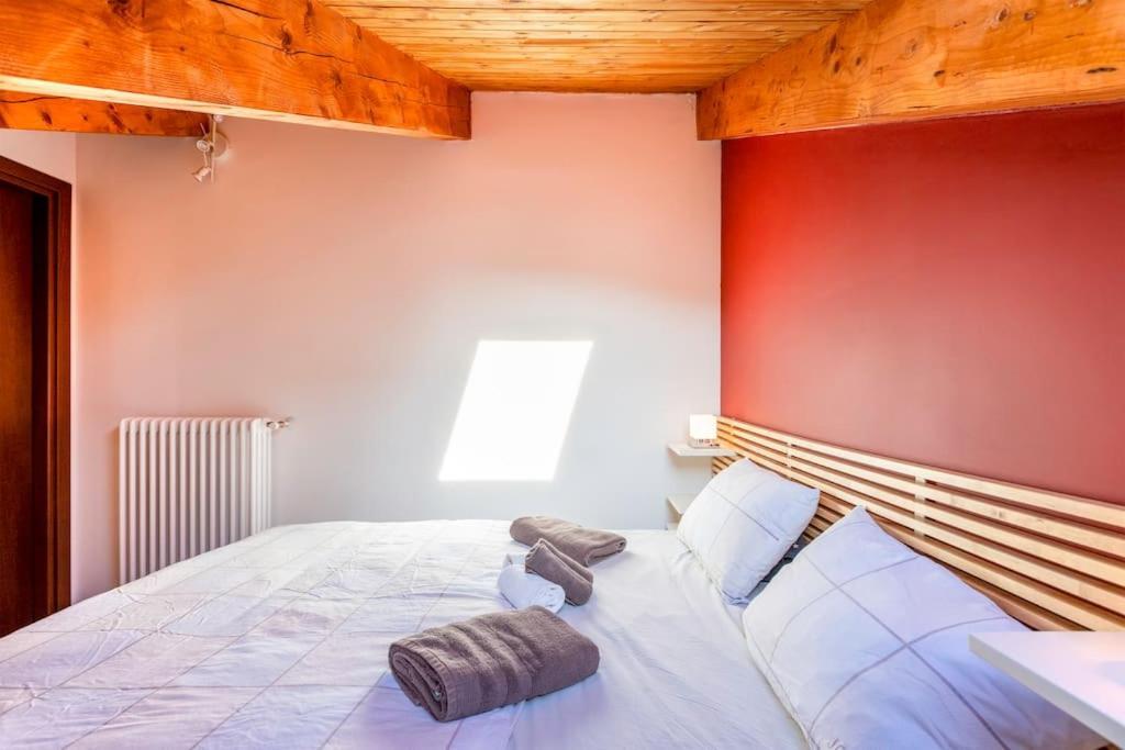 Charming 2.5Room Flat In Center Of Monforte dʼAlba Exterior foto